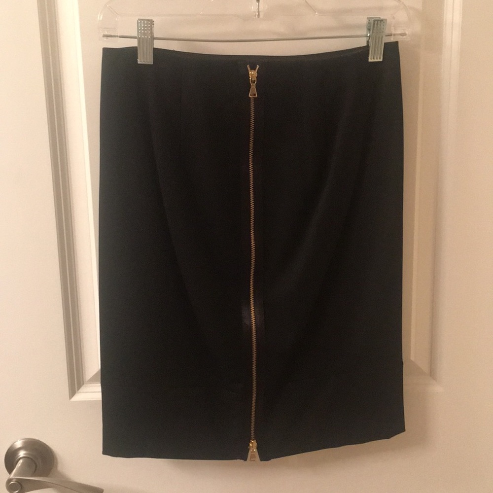 Women’s Express pencil skirt w/ gold zipper design